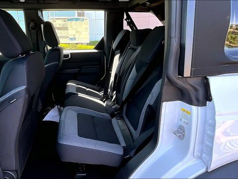 New 2026 Ford Bronco 4-Door AWD/4WD image 10