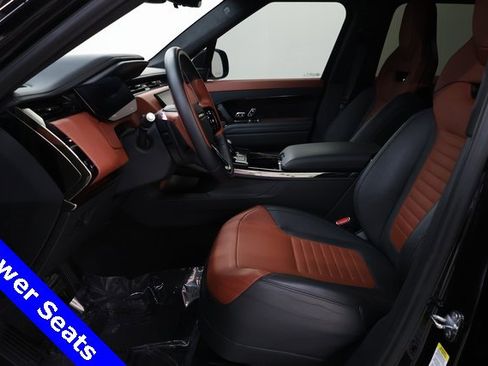 Used 2024 Land Rover Range Rover Sport image 35