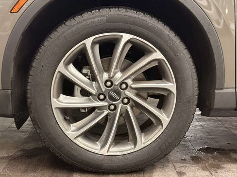 Used 2025 Lincoln Corsair AWD w/ Equipment Group 101A image 29