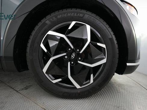 Used 2024 Hyundai Ioniq 5 SEL image 19