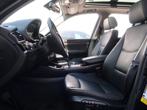 Used 2017 BMW X3 sDrive28i RWD image 19