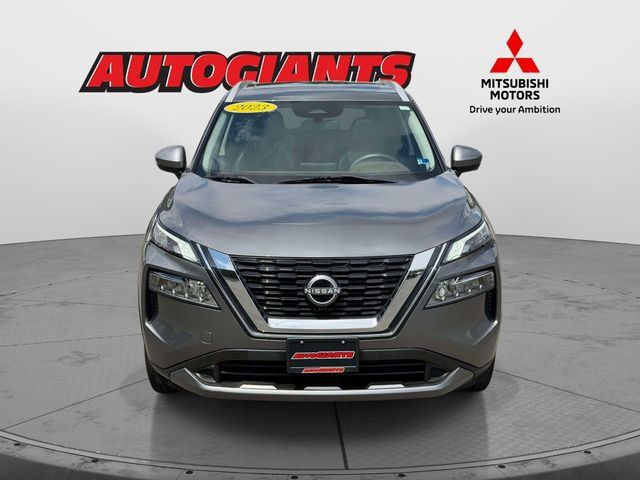 Used 2023 Nissan Rogue SL AWD/4WD image 6