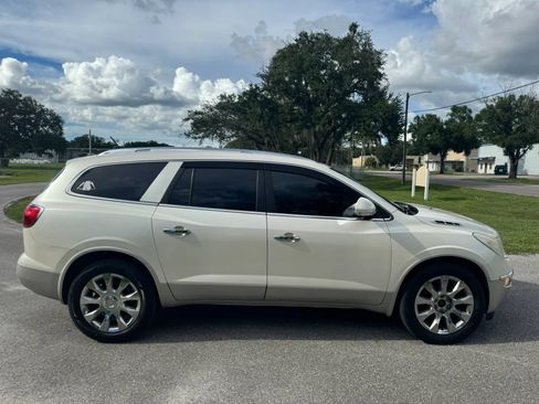 Used 2011 Buick Enclave CXL w/ LPO, Cargo Convenience Pkg AWD/4WD image 4