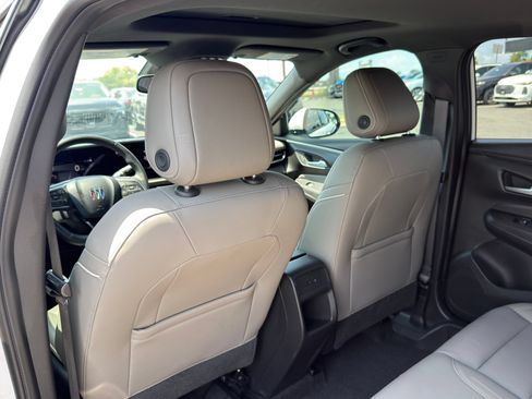 Used 2024 Buick Envista Avenir FWD image 25