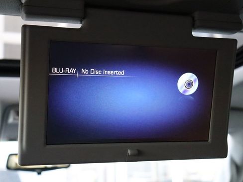 Used 2020 Cadillac Escalade Luxury image 32