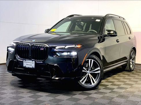 Used 2024 BMW X7 M60i w/ Executive Package image 1