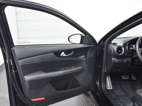 Used 2023 Kia Forte GT image 10