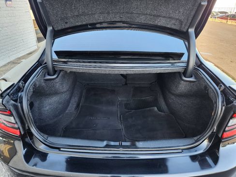 Used 2017 Dodge Charger R/T RWD image 12