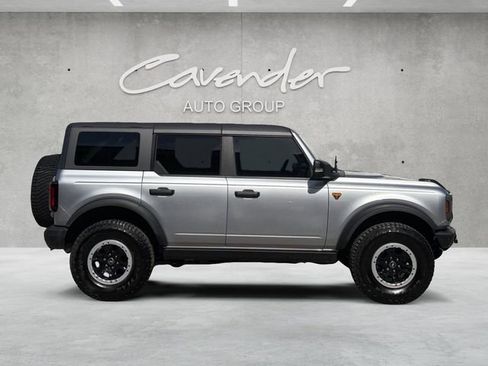Used 2023 Ford Bronco Badlands AWD/4WD image 17