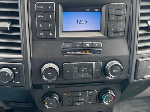 Used 2018 Ford F150 XL w/ Trailer Tow Package RWD image 6