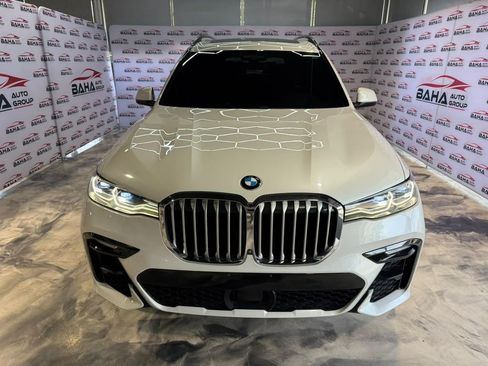 Used 2019 BMW X7 xDrive50i w/ M Sport Package AWD/4WD image 2