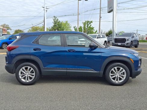 Used 2021 Chevrolet TrailBlazer LS AWD/4WD image 8