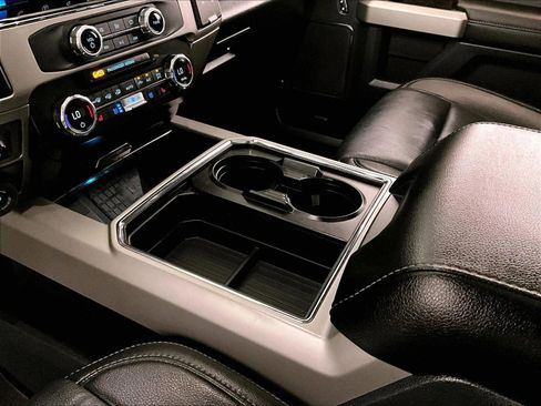 Used 2022 Ford F250 Lariat w/ Tremor Off-Road Package image 16