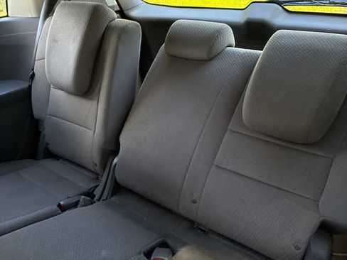Used 2016 Honda Odyssey SE image 5