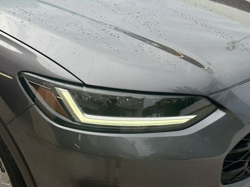Used 2024 Honda HR-V LX image 33