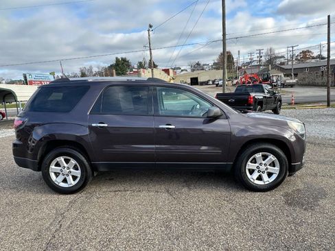 Used 2015 GMC Acadia SLE image 10
