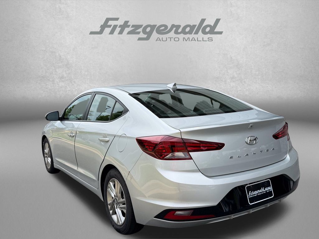 Used 2019 Hyundai Elantra Value Edition w/ Cargo Package FWD image 7