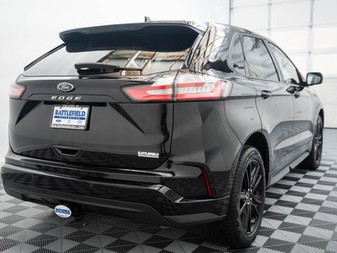 Certified 2024 Ford Edge ST-Line w/ Class II Trailer Tow Package AWD/4WD image 5