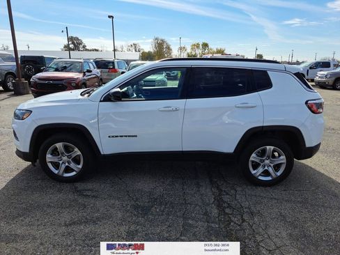 Used 2023 Jeep Compass Latitude AWD/4WD image 22
