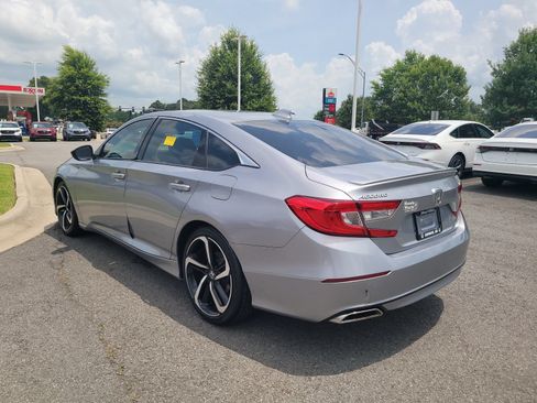 Used 2020 Honda Accord Sport image 5