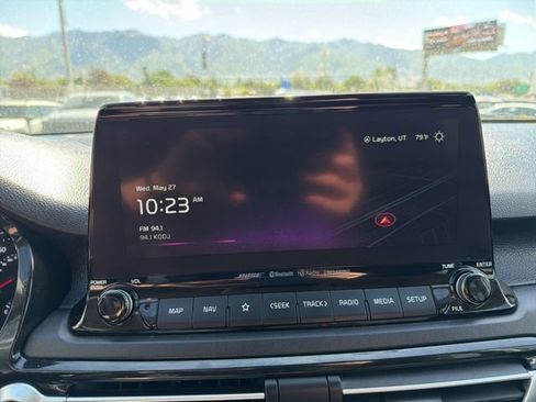 Certified 2023 Kia Seltos SX w/ SX Sunroof Package AWD/4WD image 12