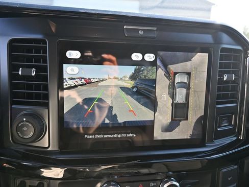 New 2026 Ford F250 Lariat w/ Black Appearance Package AWD/4WD image 24