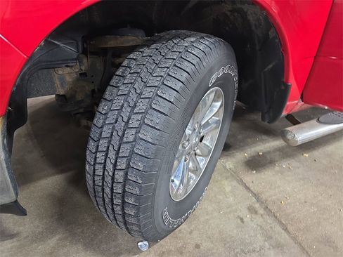 Used 2014 RAM 1500 Big Horn image 30