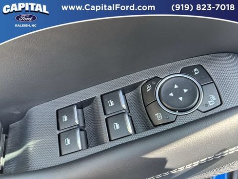 Used 2025 Ford Mustang Mach-E Premium AWD/4WD image 21