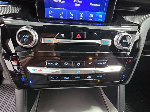 Used 2023 Ford Explorer ST w/ Equipment Group 401A AWD/4WD image 21