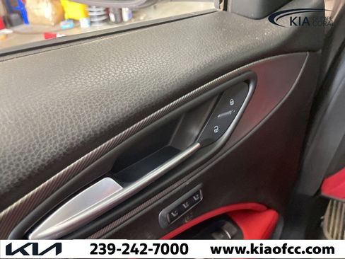 Used 2021 Alfa Romeo Stelvio Ti Sport image 18