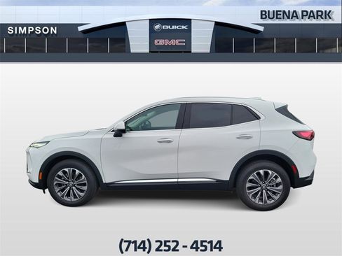 Used 2025 Buick Envision Preferred image 5