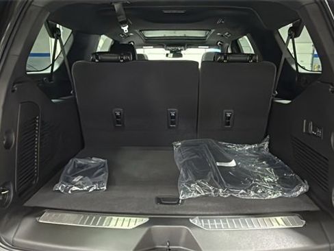 New 2026 Chevrolet Suburban Premier w/ Sun And Tow Package image 6