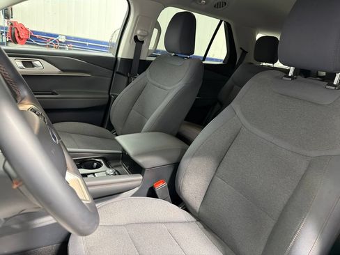 Certified 2026 Ford Explorer Active AWD/4WD image 13