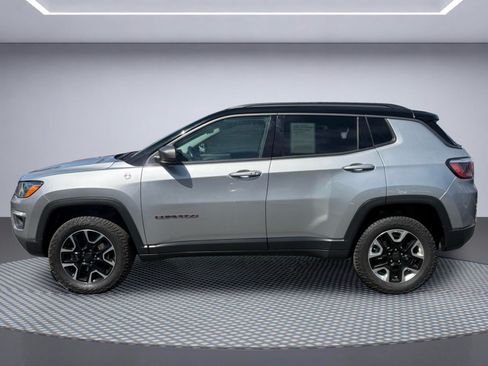 Used 2019 Jeep Compass Trailhawk AWD/4WD image 3