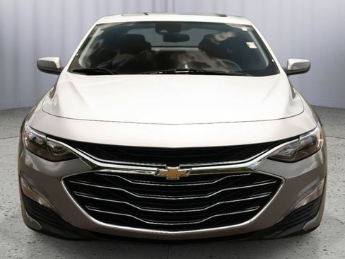 Used 2023 Chevrolet Malibu LT FWD image 17