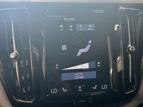 Used 2019 Volvo XC60 T6 R-Design w/ Protection Package Premier AWD/4WD image 23