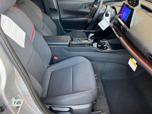 New 2026 Toyota Prius Plug-In Hybrid FWD image 12