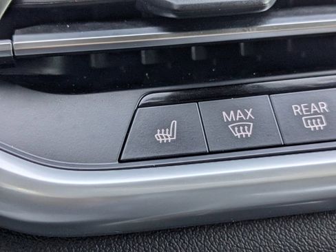 Used 2023 BMW X5 sDrive40i w/ Parking Assistance Package image 26