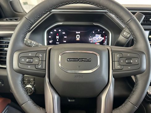 New 2026 GMC Sierra 2500 Denali Ultimate w/ LPO, Black Badging Package AWD/4WD image 24