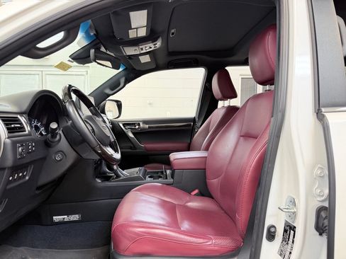 Used 2023 Lexus GX 460 Luxury AWD/4WD image 13