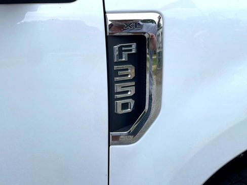 Used 2017 Ford F350 XL w/ XL Value Package image 70