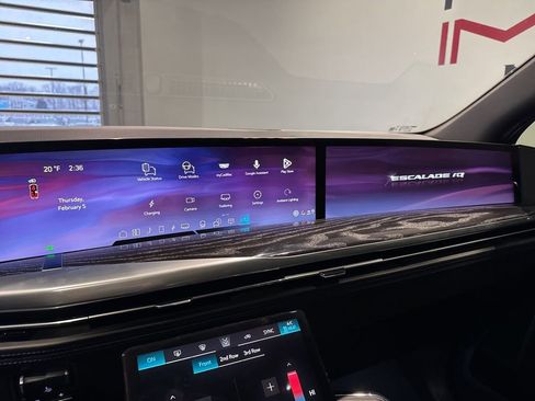 Used 2026 Cadillac Escalade IQ Sport 1 w/ LPO, ONYX Package image 26