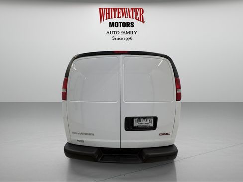 Used 2023 GMC Savana 3500 w/ Driver Convenience Package RWD image 3