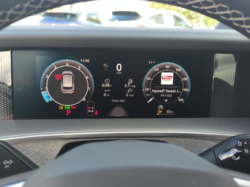 New 2026 Volkswagen Tiguan S image 11