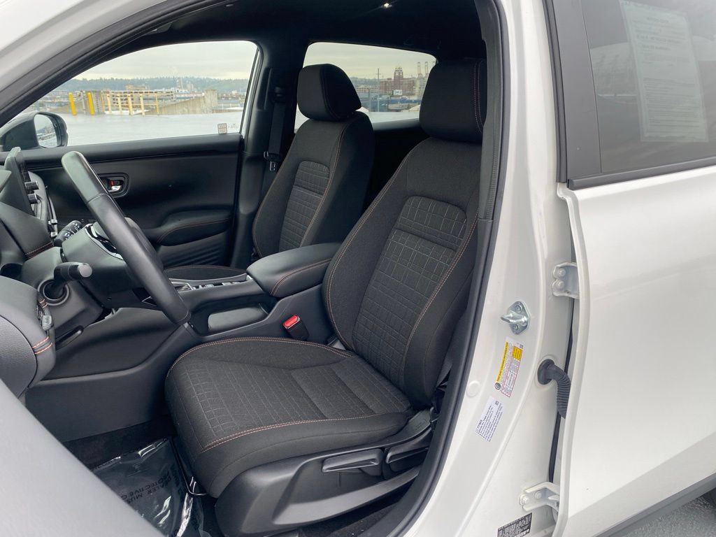 Certified 2024 Honda HR-V Sport image 21