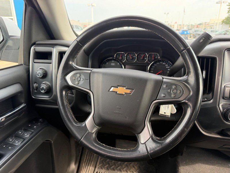Used 2019 Chevrolet Silverado 1500 LT AWD/4WD image 10