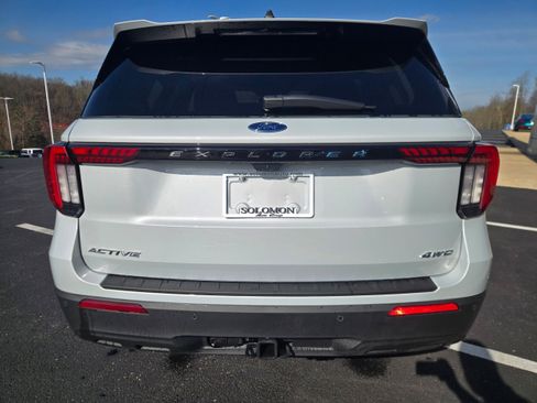 New 2026 Ford Explorer Active image 6