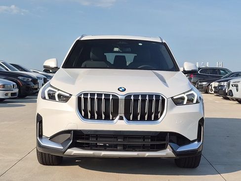 New 2027 BMW X1 xDrive28i w/ Technology Package AWD/4WD image 6