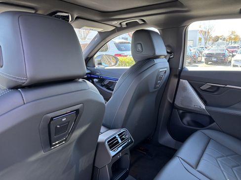 Certified 2026 BMW 530i w/ Premium Package RWD image 34