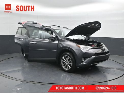 Used 2017 Toyota RAV4 Limited image 51